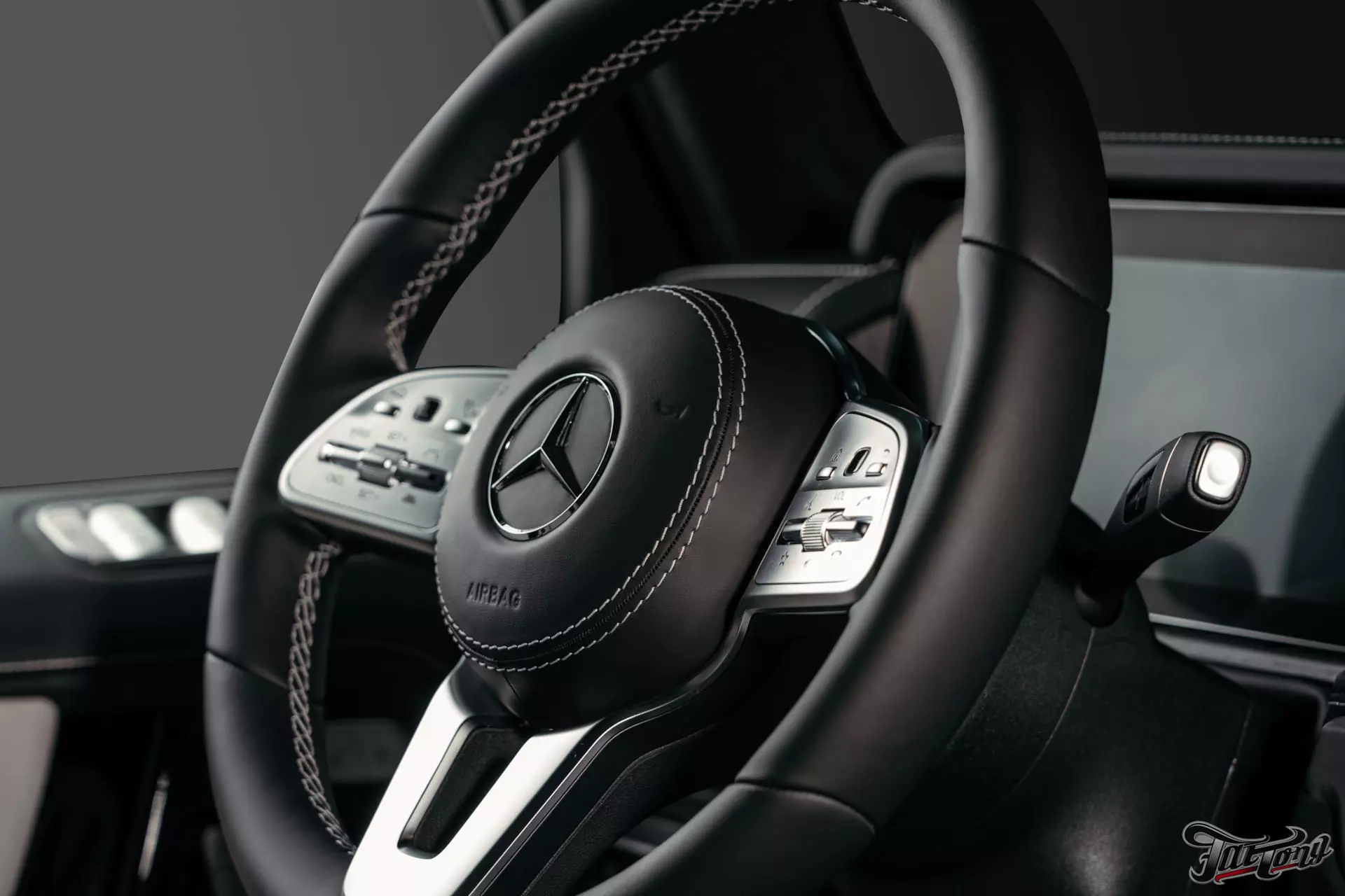 Mercedes G-class. Пошив руля и подушки руля